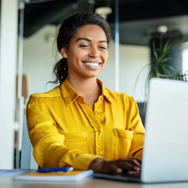 woman on laptop