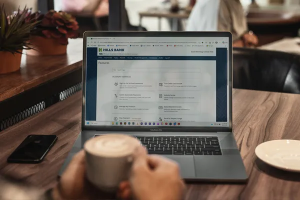 Hills Bank online banking